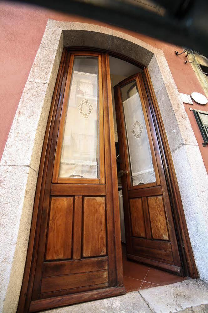 Il Gelsomino Taormina Center Appartement Buitenkant foto